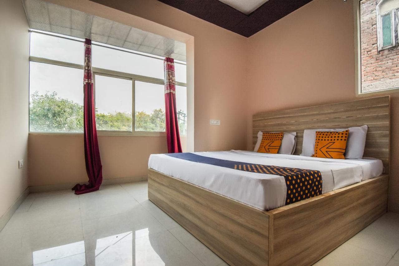 Hotel O Hi Tech Panchkula Ngoại thất bức ảnh