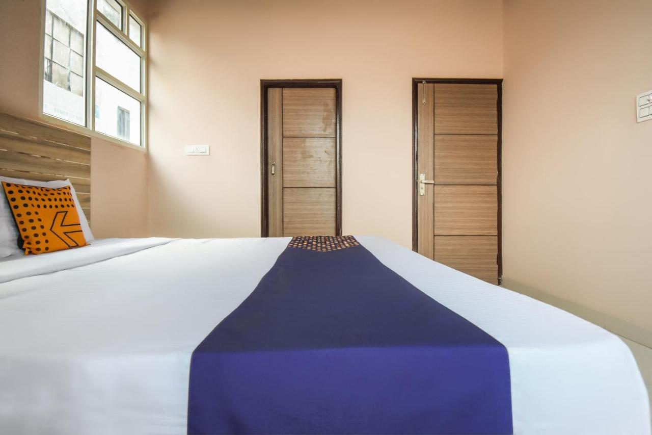 Hotel O Hi Tech Panchkula Ngoại thất bức ảnh
