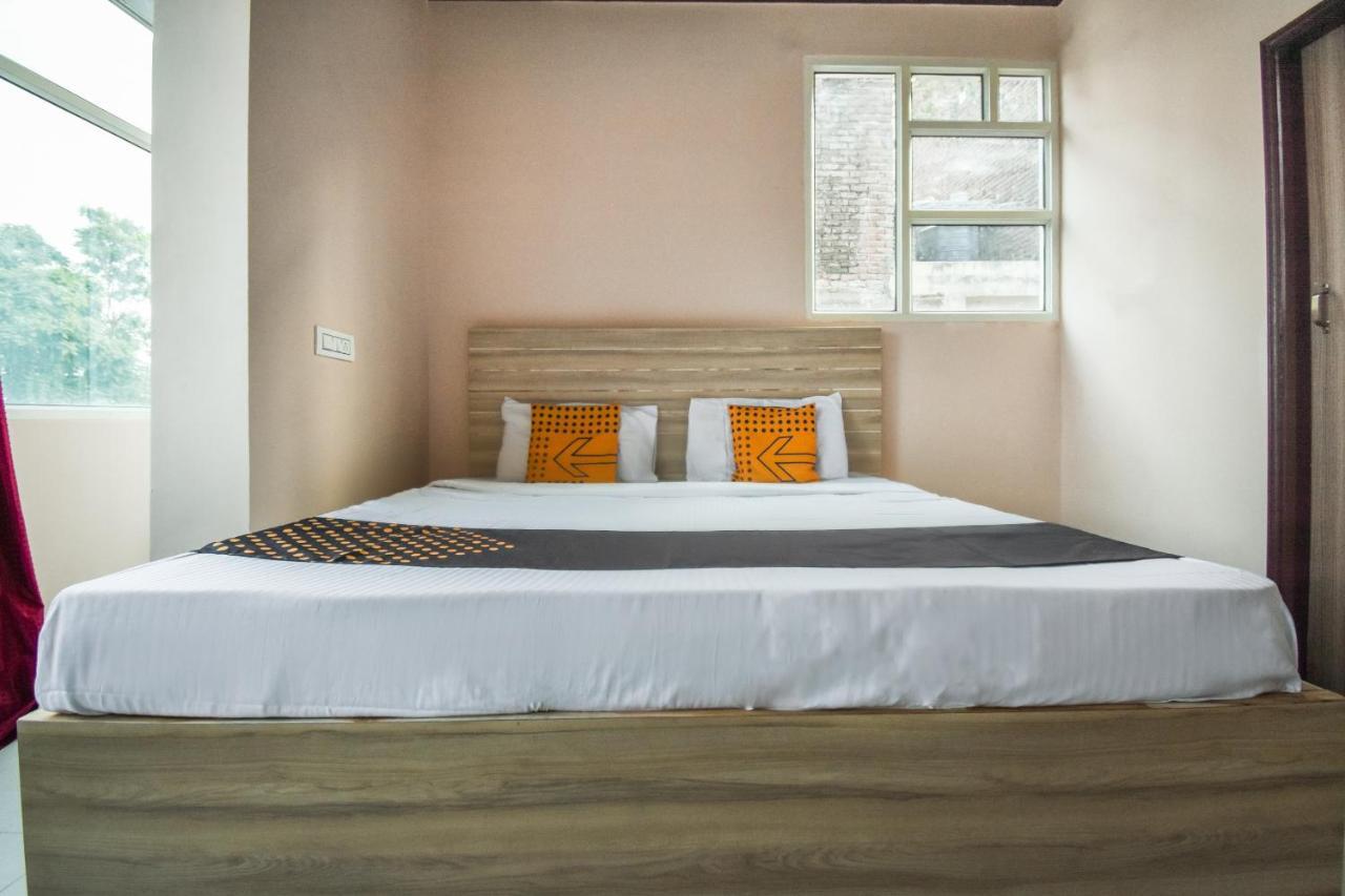 Hotel O Hi Tech Panchkula Ngoại thất bức ảnh