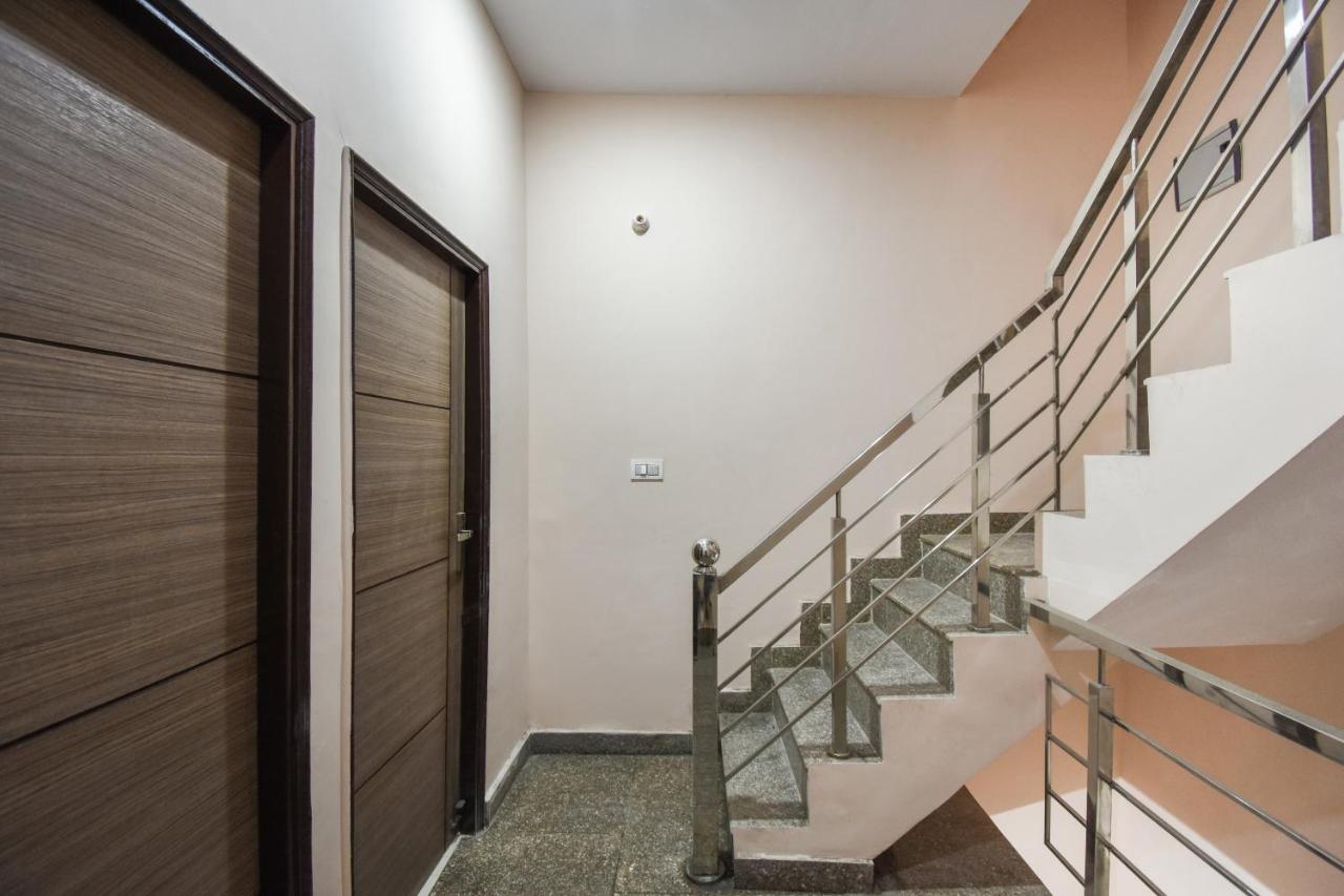 Hotel O Hi Tech Panchkula Ngoại thất bức ảnh